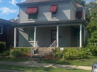 908 6th St, Moundsville, WV 26041