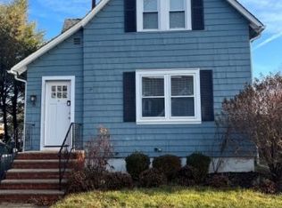 6 Plain St, Summit, NJ 07901