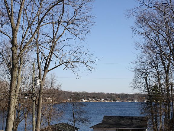 5th image of 25965 Shore Dr