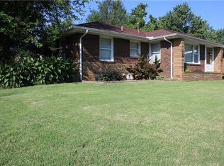 124 E Beard Dr, Midwest City, OK 73110