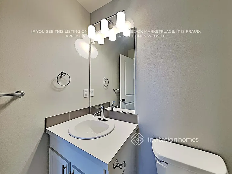 6505 47th Ave NE #101 — Photo 16