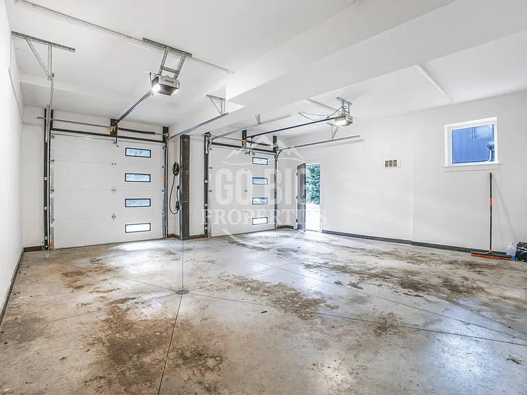 55190 Gallatin Rd — Photo 18