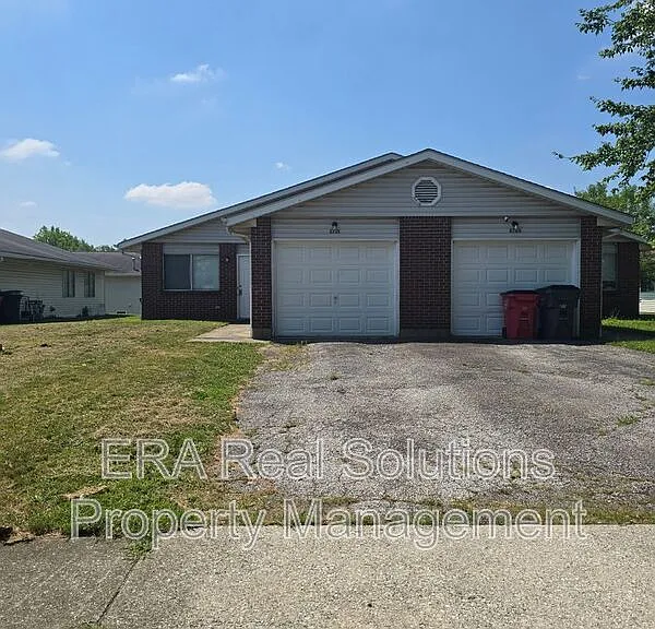 2721 Charles Dr — Photo 5