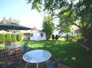 212 Royal Ave, Mineola, NY 11501