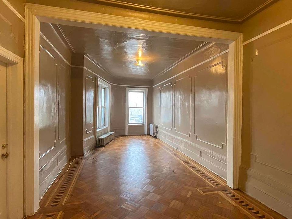 1st image of 1400 Pitkin Ave #3