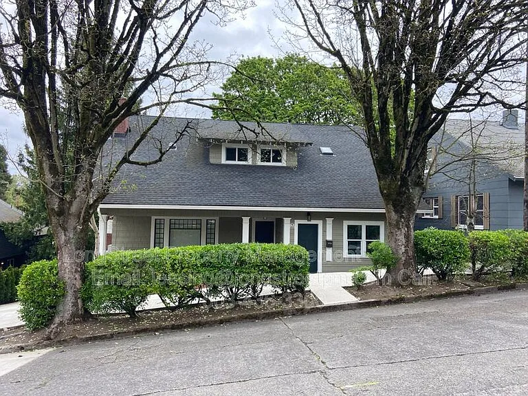 3922 S Water Ave — Photo 3