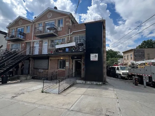 54 Vermont Street image 1 of 14