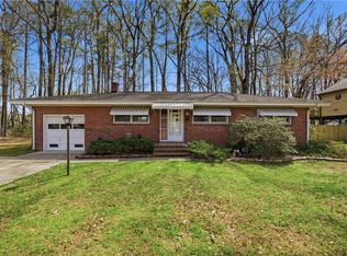 58 Peters Ln, Newport News, VA