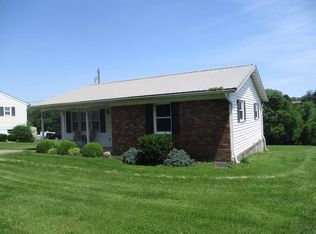 62 Emmons Dr, Flemingsburg, KY 41041