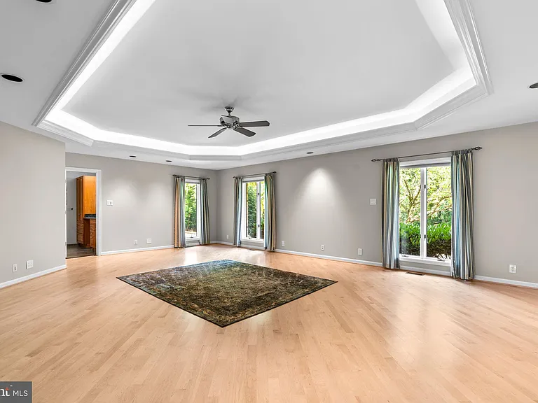 4233 Buckskin Wood Dr — Photo 40