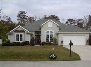 562 Willowridge Dr, Luling, LA 70070