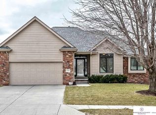 13519 Larimore Ave, Omaha, NE 68164