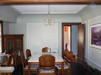 5th image of 2508 N Dousman St
