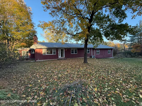 296 Deep Hole Rd, Drums, PA 18222
