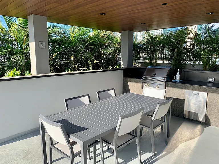 1391 Kapiolani Blvd #4204 — Photo 12