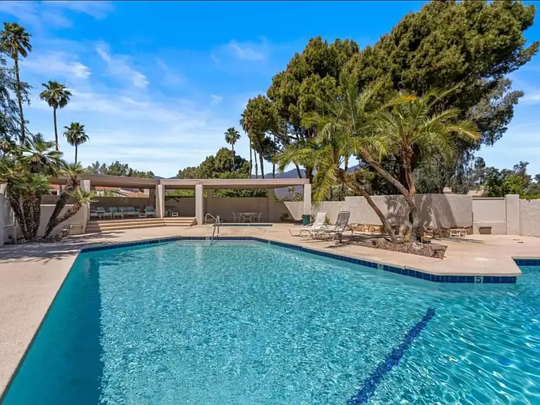 35090 Mission Hills Dr — Photo 30