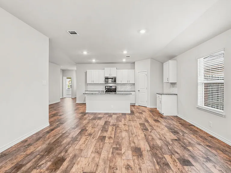 5518 Stormie Keep — Photo 8