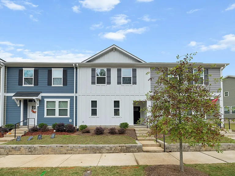 3063 Spline Cir — Photo 2