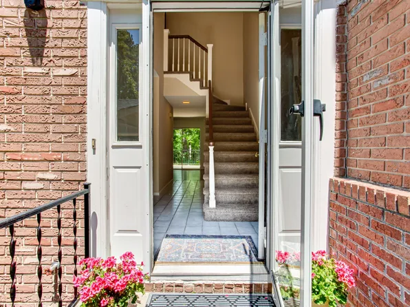 6500 Gaines Ferry Rd #8A, Flowery Branch, GA 30542