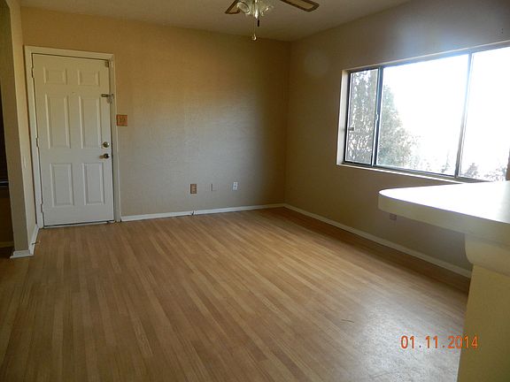 2nd image of 826 Garden Rd SW