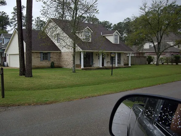 642 Beau Chene Dr, Mandeville, LA 70471