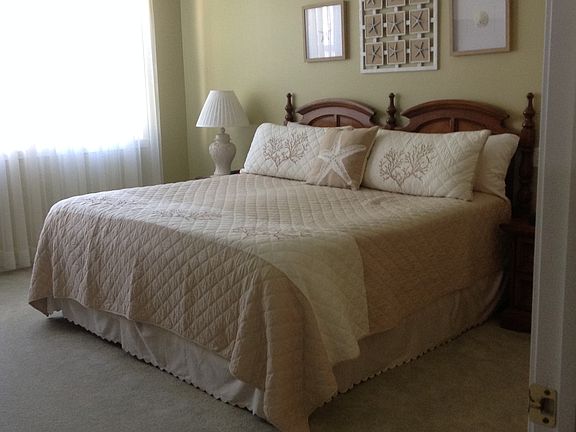 5th image of 2973 Country Club Ln