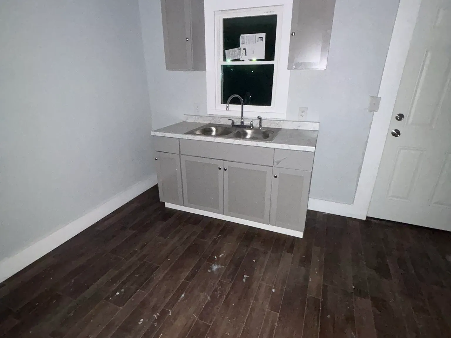 1749 Saint Louis Avenue - 1 — Photo 1