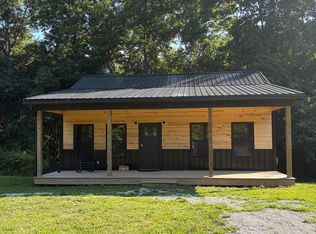 4728 Amos Ridge Rd, Frenchburg, KY 40322