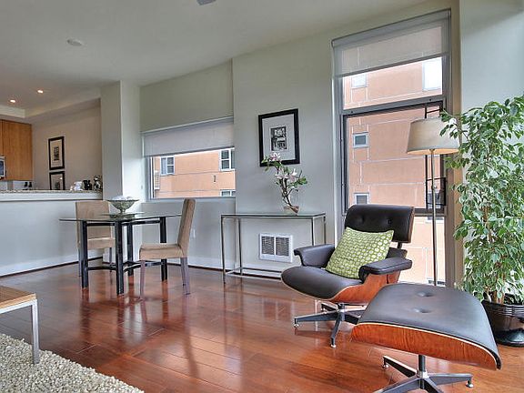 5th image of 235 Berry St APT 409