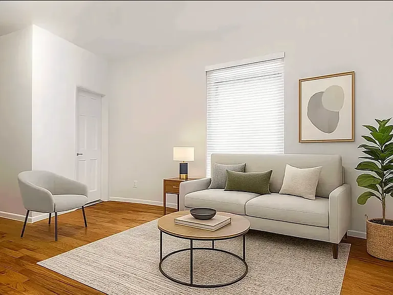 115 Perry St #1A — Photo 4