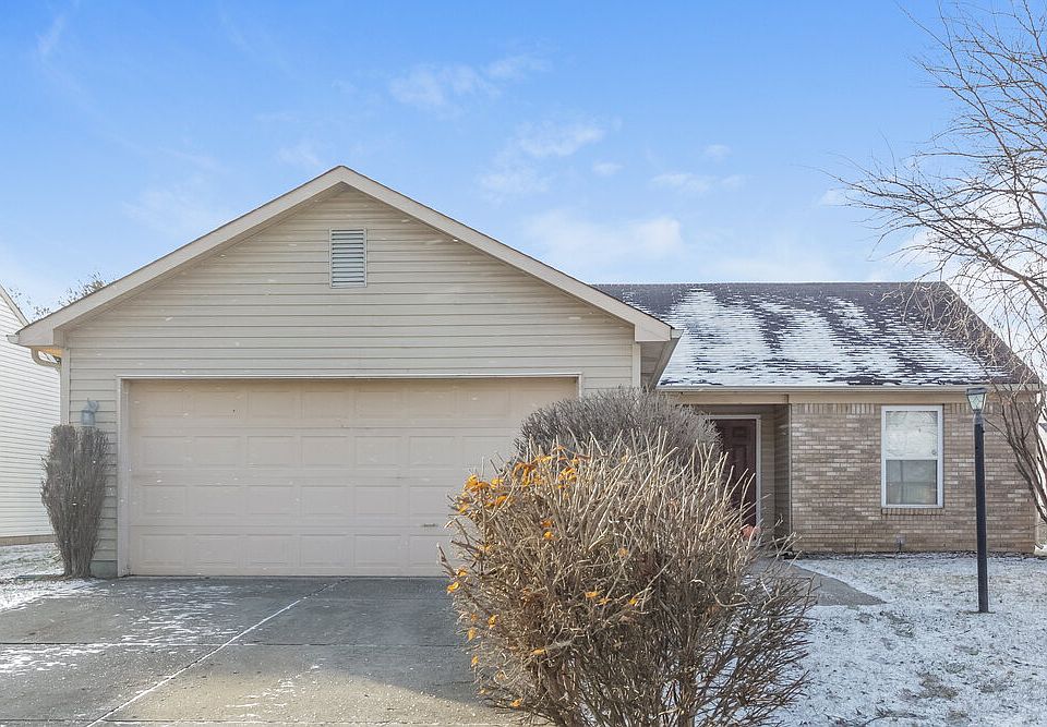 1st image of 7621 Blue Willow Dr