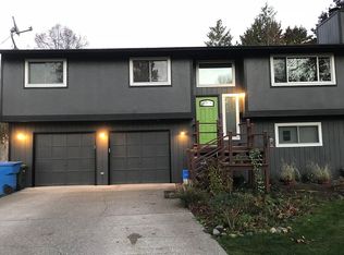 2817 10th Street Ct SE, Puyallup, WA 98374
