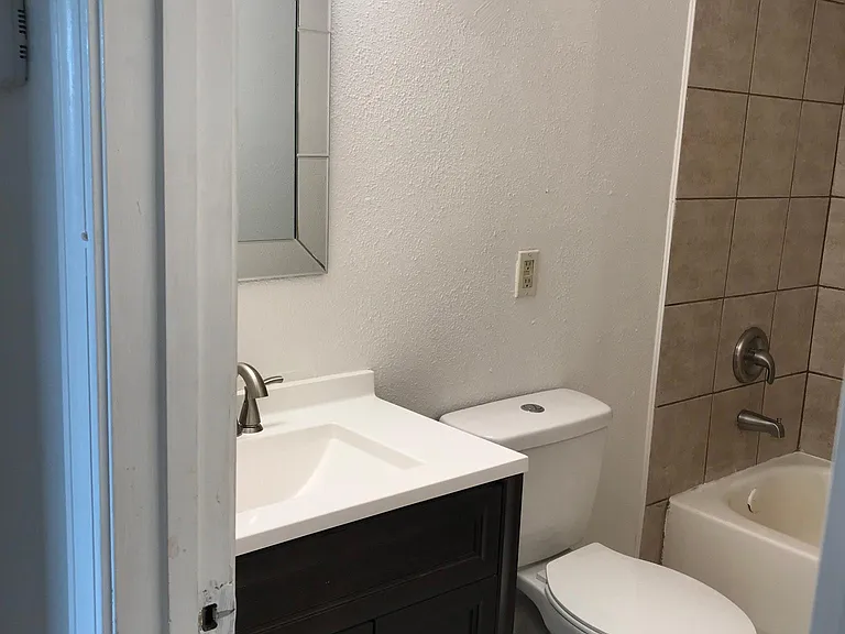 3635 Republic St — Photo 6