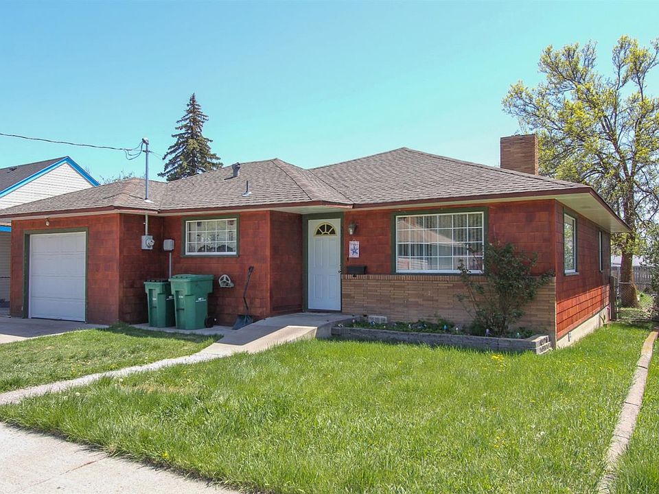 2nd image of 2500 Darrow Ave