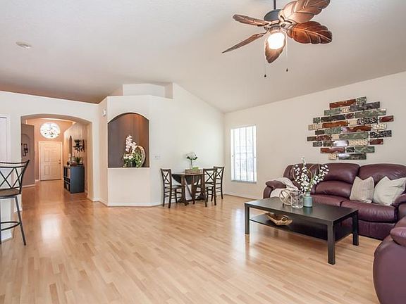 4th image of 10017 Bridgeton Dr