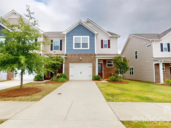 13057 Cottage Crest Ln, Charlotte, NC 28273