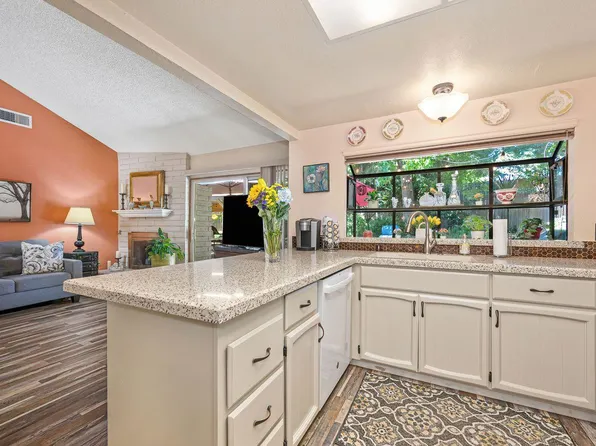 8025 Doral Ct, Citrus Heights, CA 95610