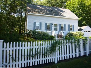 117 Cape Neddick Rd, York, ME 03909