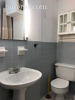 Rented by Corcoran | media 25