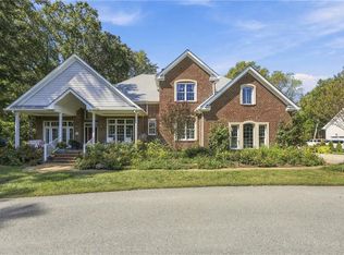 7077 Crittenden Rd, Suffolk, VA 23432
