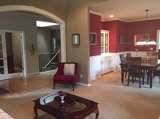 13100 SE Spring Mountain Dr, Happy Valley, OR 97086