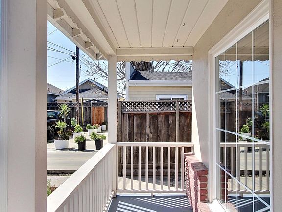 4th image of 231 S Morrison Ave