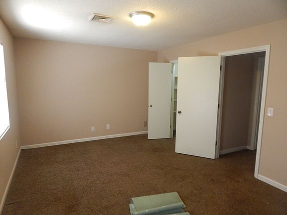 4th image of 533 River Rock Boulevard # Fl 2