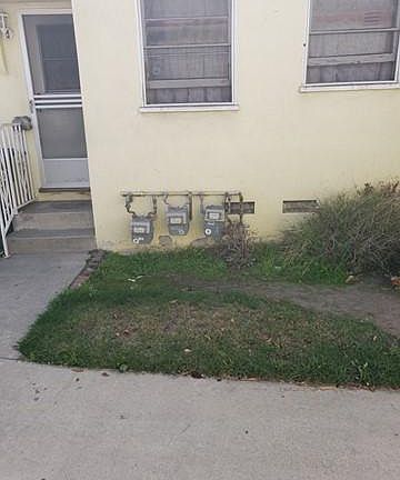 4th image of 9418 Otis St