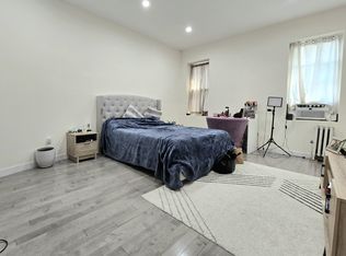 70 Dahill Rd #1MW, Brooklyn, NY 11218