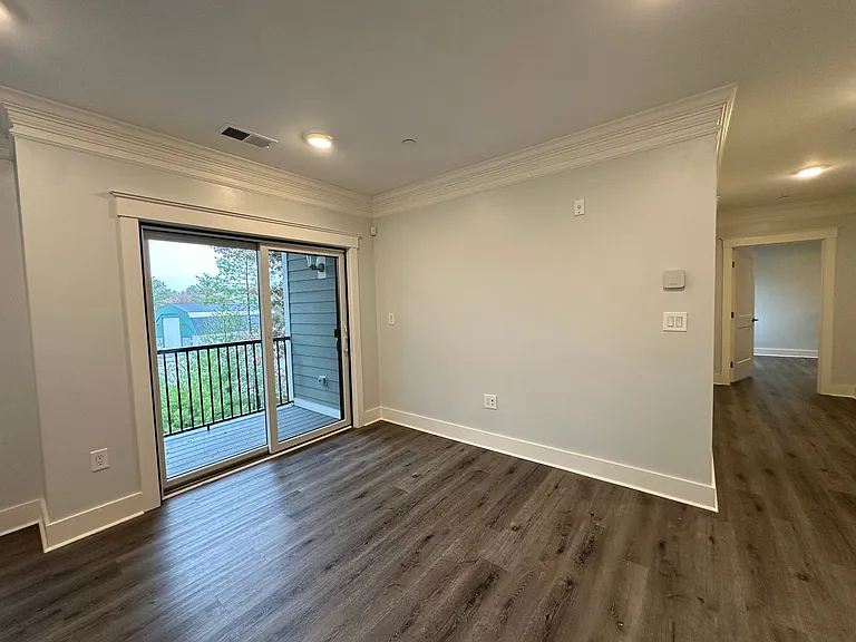 13-18 Hennery Way — Photo 31