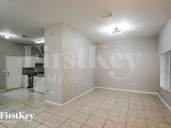5th image of 2362 SE 17th Ter