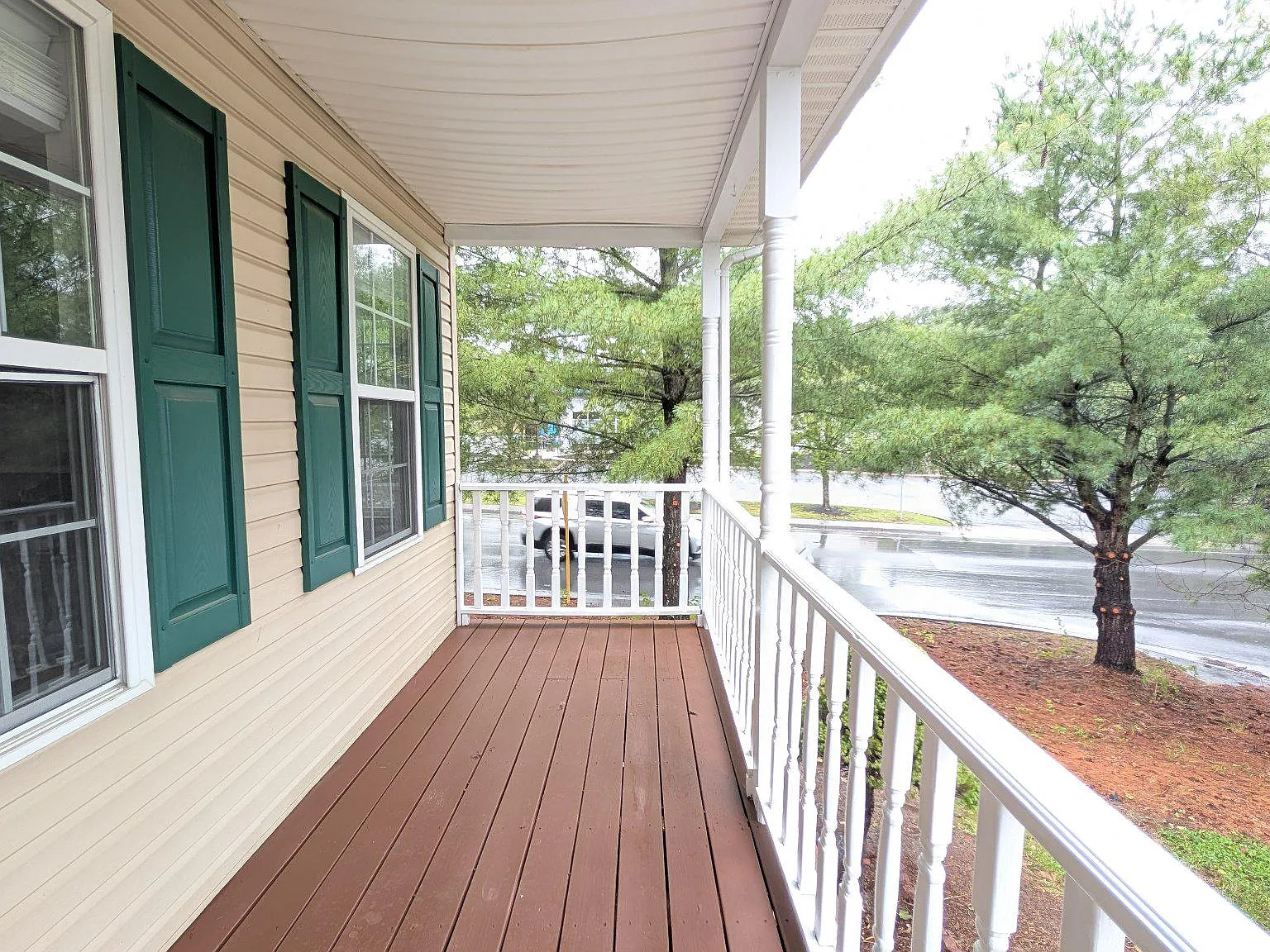 3 bed, 2.0 bath, 1108 sqft, $1,995 — Photo 4