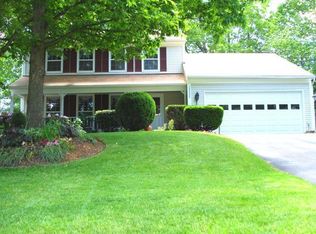 15225 Holleyside Dr, Dumfries, VA 22025