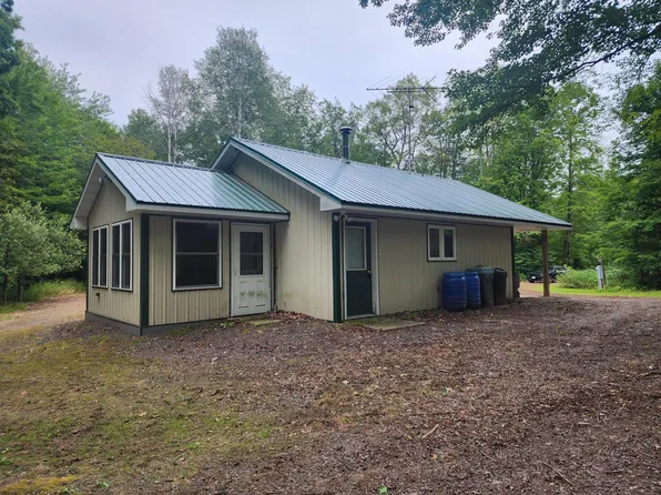 412-26 1/2 St, Cumberland, WI 54829